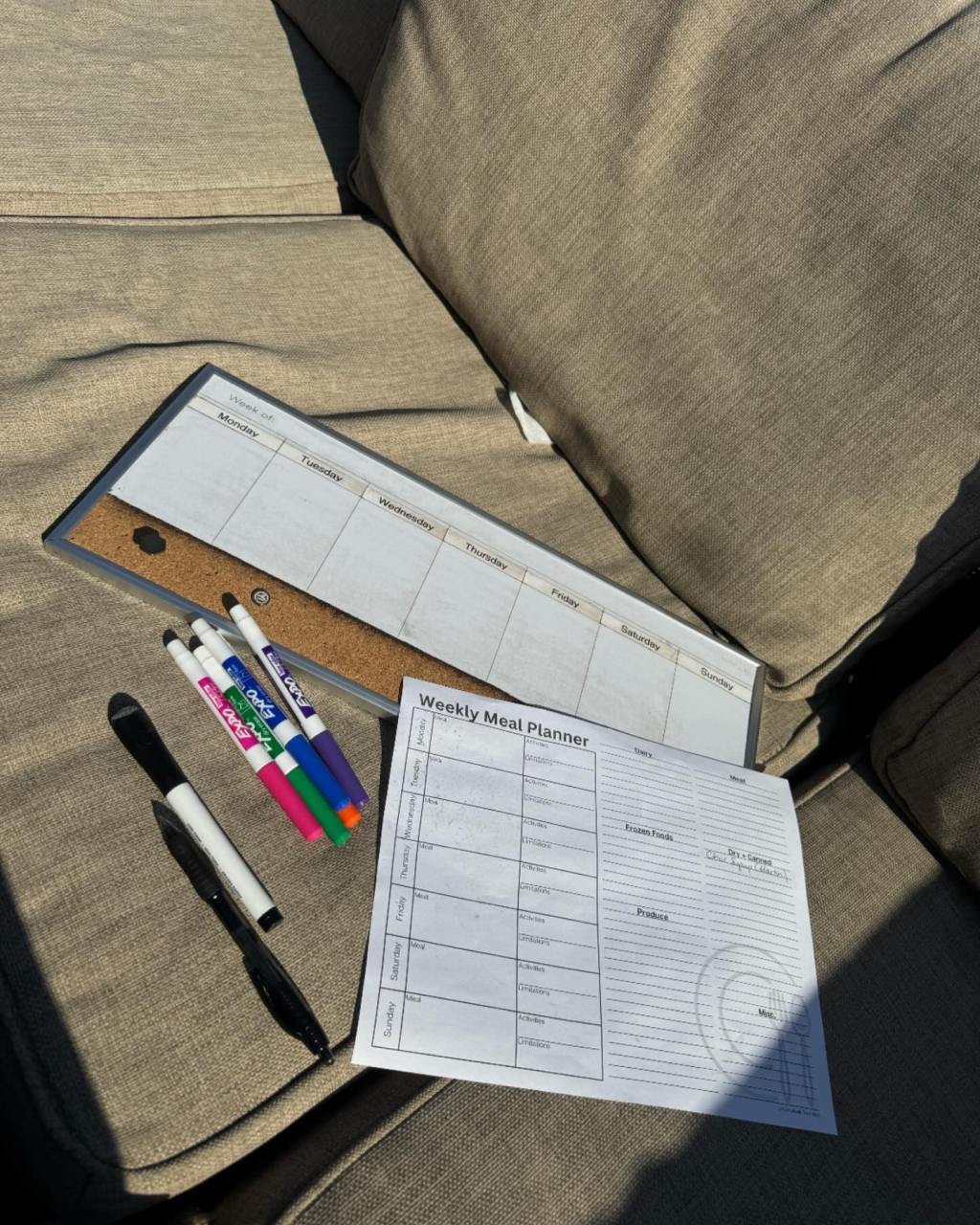 Weekly meal planner worksheet and dry-erase calendar for family meal planning